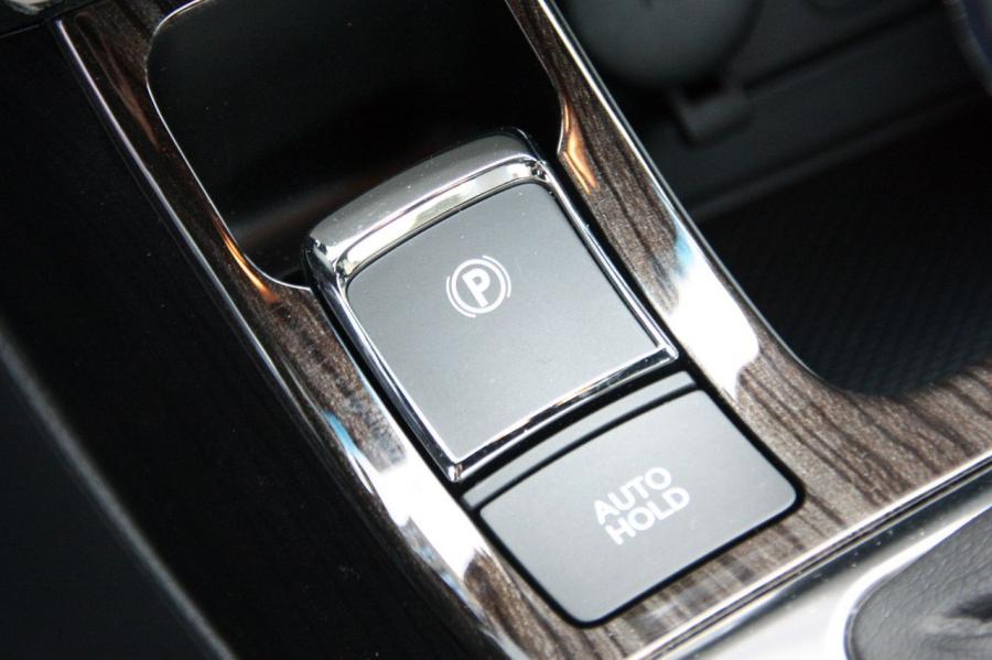  Kia Optima SX Limited 2013 года  (фото 10 из 13)